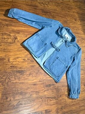1 Sunset Lane women’s size XL tie front jean jacket